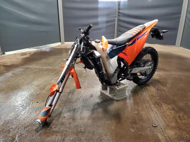 Image 2 of 2022 KTM 500 EXC-F SIX DAYS 2022 with VIN VBKEXK402NM441232