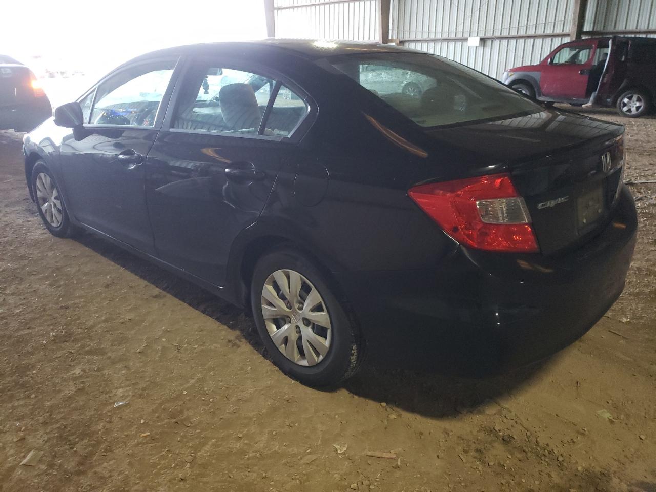 Изображение 2 2012 HONDA CIVIC LX 2012 с VIN 2HGFB2F55CH323318