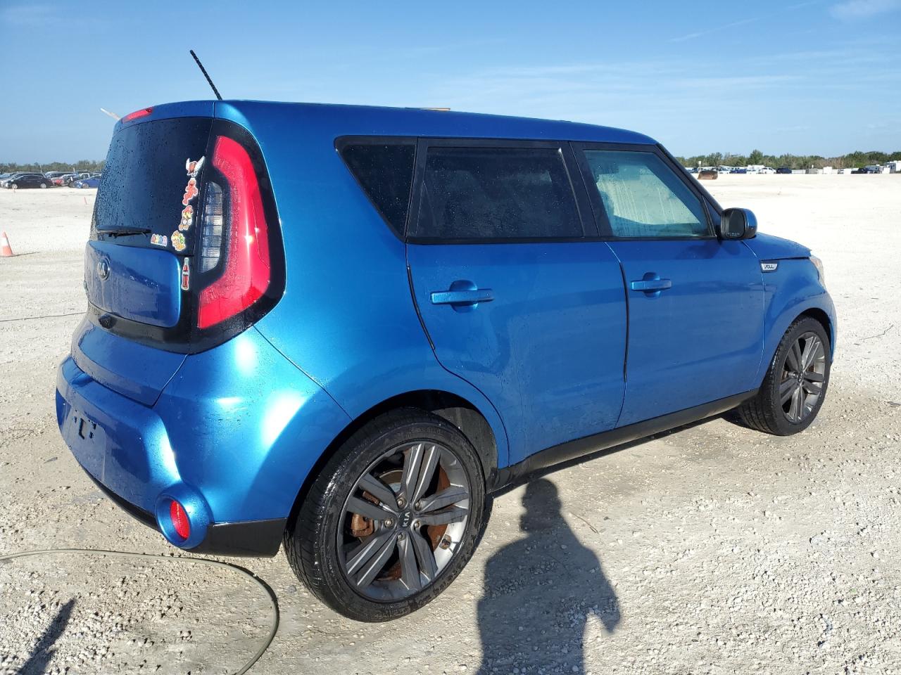 Image 3 of 2015 KIA SOUL + 2015 with VIN KNDJP3A52F7149652