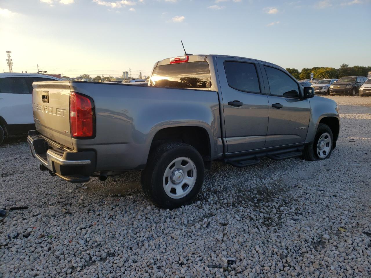 Изображение 3 2021 CHEVROLET COLORADO  2021 с VIN 1GCGSBEN7M1144010