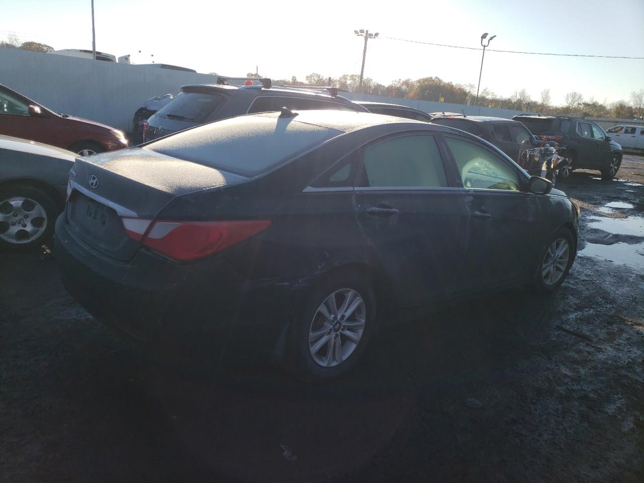 Obraz 3 z 2012 HYUNDAI SONATA GLS 2012 z VIN 5NPEB4AC6CH355472