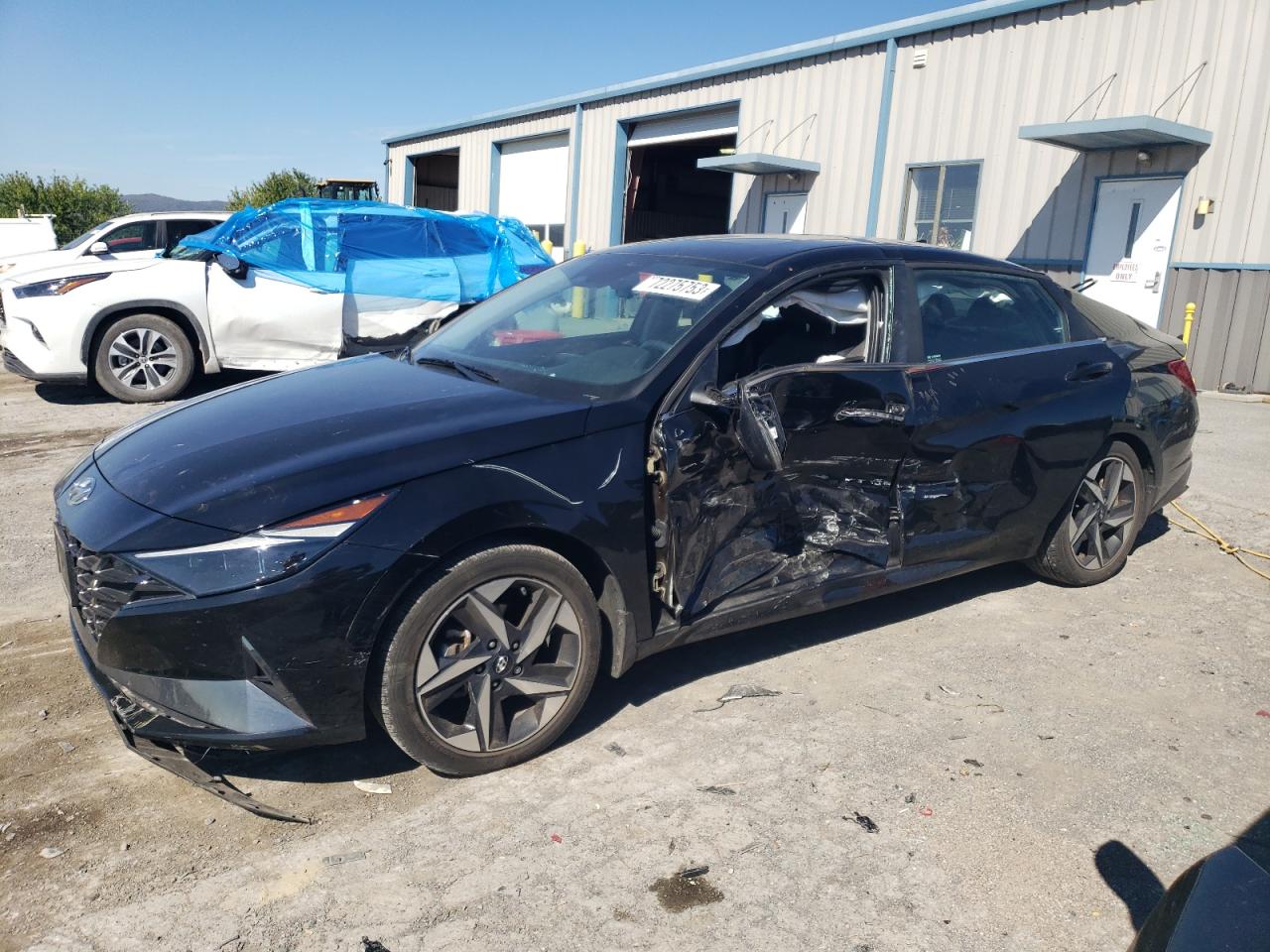 Image 1 of 2022 HYUNDAI ELANTRA LIMITED 2022 with VIN KMHLP4AGXNU253205