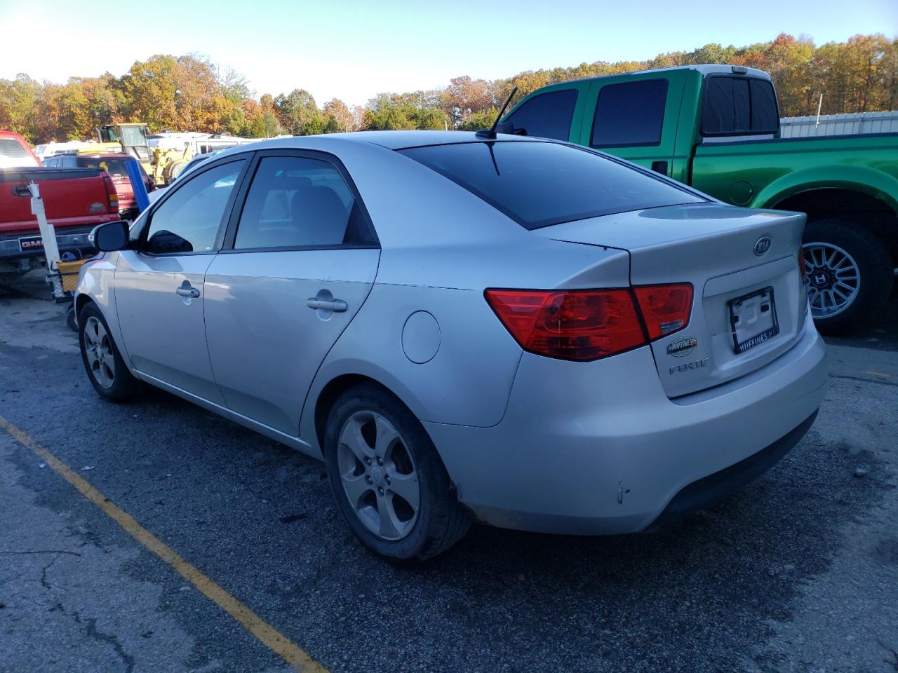 Image 2 of 2010 KIA FORTE EX 2010 with VIN KNAFU4A27A5060669