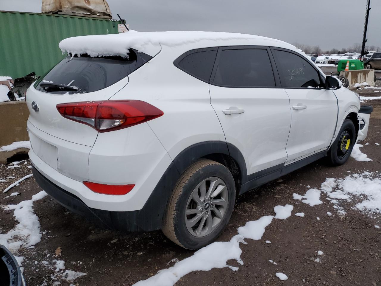 Image 3 of 2018 HYUNDAI TUCSON SE 2018 with VIN KM8J23A40JU659817