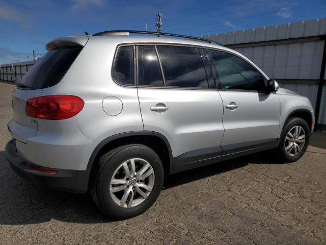 Image 3 of 2016 VOLKSWAGEN TIGUAN S 2016 with VIN WVGAV7AX2GW588111