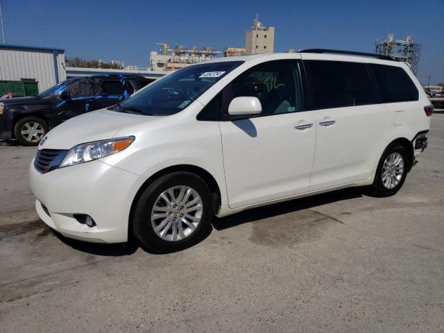 Obraz 1 z 2016 TOYOTA SIENNA XLE 2016 z VIN 5TDYK3DC6GS706707
