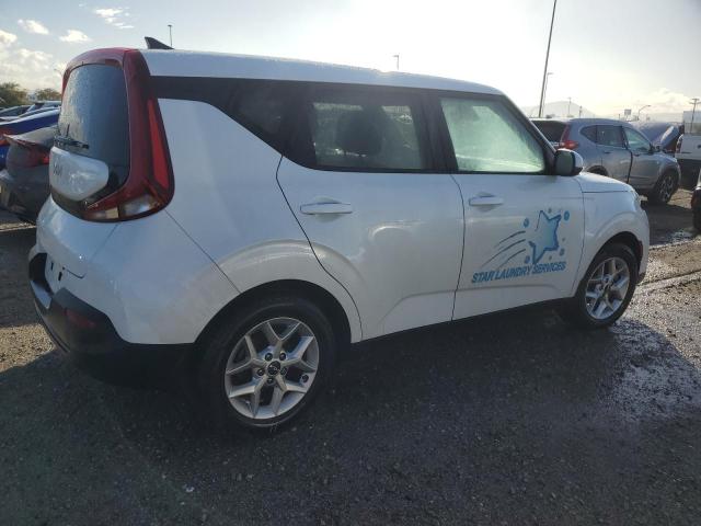 Image 3 of 2022 KIA SOUL LX 2022 with VIN KNDJ23AU5N7826679