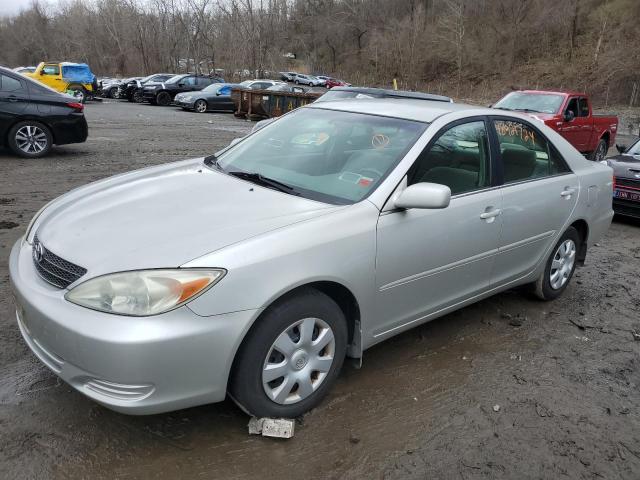 Obraz 1 z 2003 TOYOTA CAMRY LE 2003 z VIN 4T1BE32K83U730631
