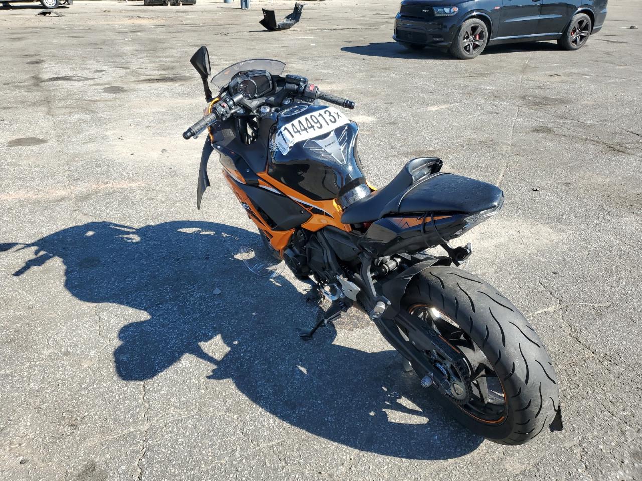 Image 3 of 2019 KAWASAKI EX650 F 2019 with VIN JKAEXEK13KDA35225