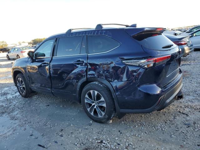 Изображение 2 2023 TOYOTA HIGHLANDER HYBRID XLE 2023 с VIN 5TDKBRCH8PS580517
