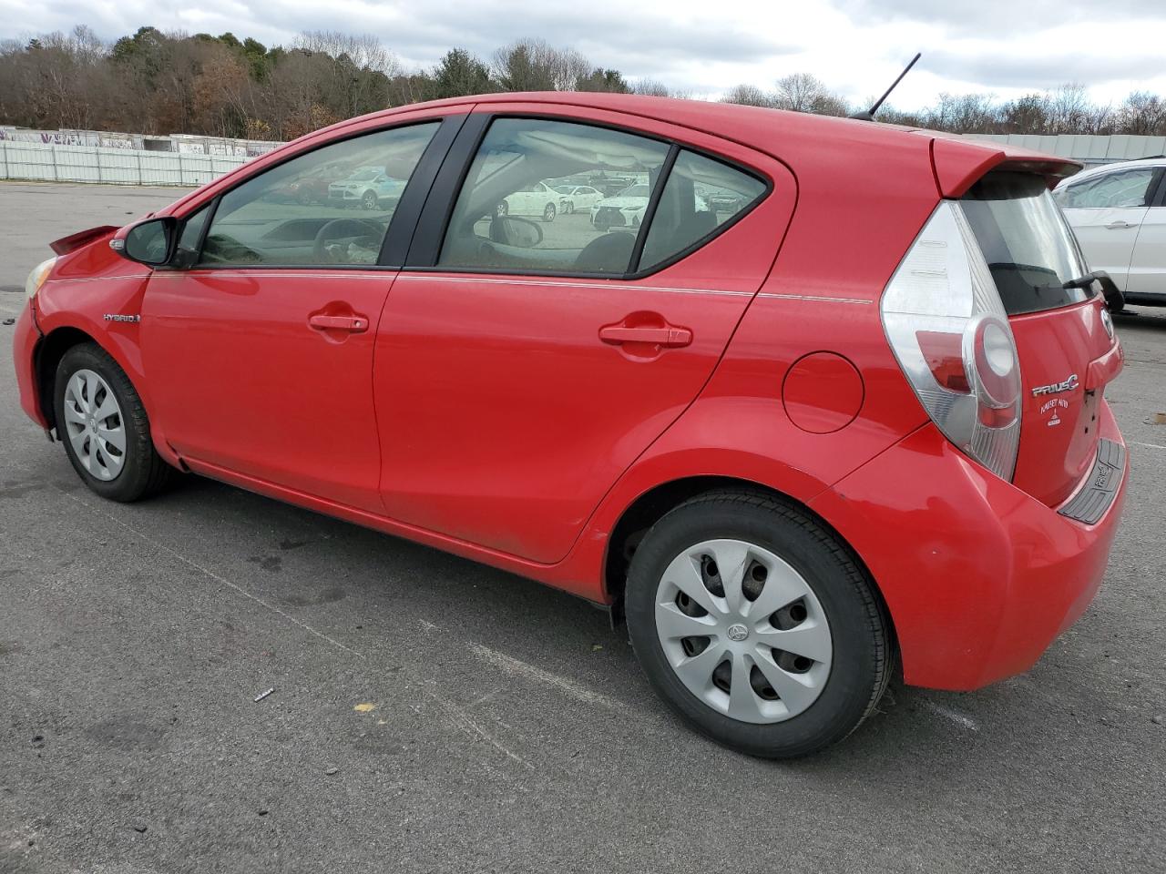 Obraz 2 z 2014 TOYOTA PRIUS C  2014 z VIN JTDKDTB31E1569818