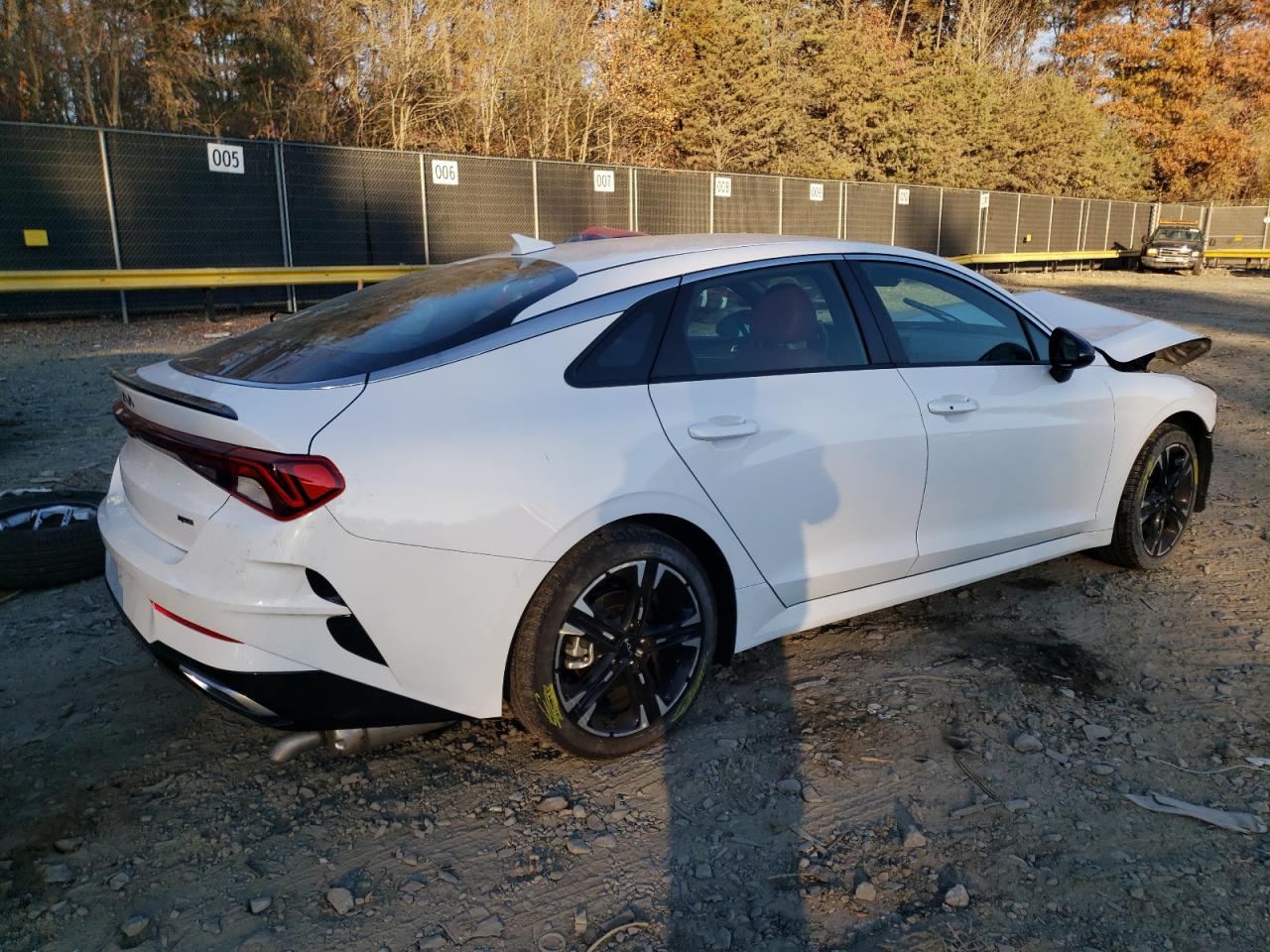 Изображение 3 2023 KIA K5 GT LINE 2023 с VIN 5XXG64J2XPG213227