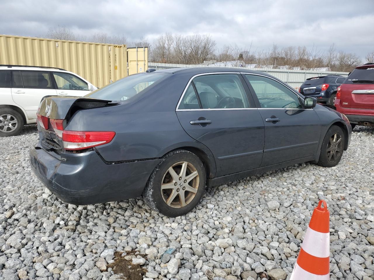 Image 3 of 2004 HONDA ACCORD EX 2004 with VIN 1HGCM66554A086575