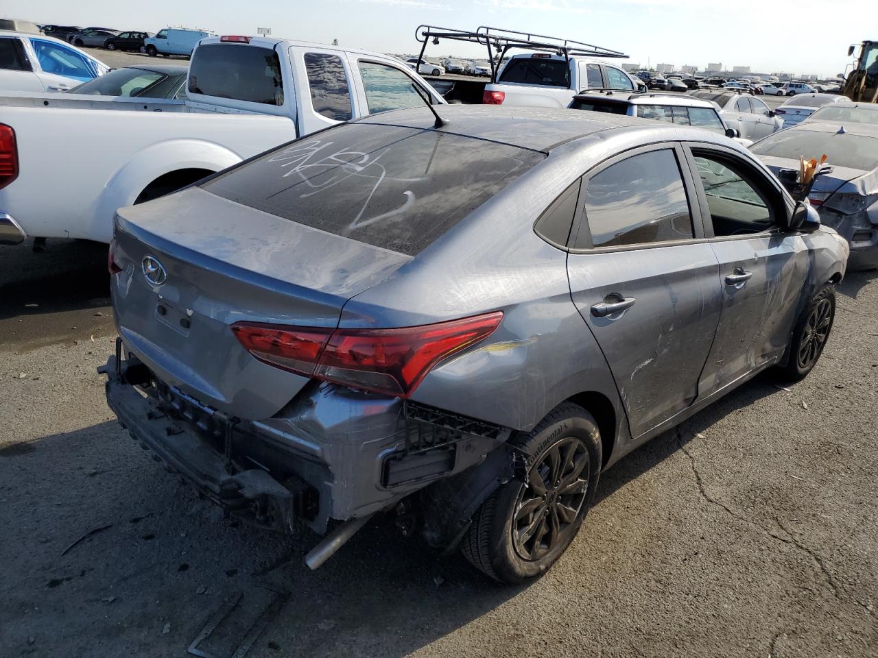 Image 3 of 2020 HYUNDAI ACCENT SE 2020 with VIN 3KPC24A66LE107616