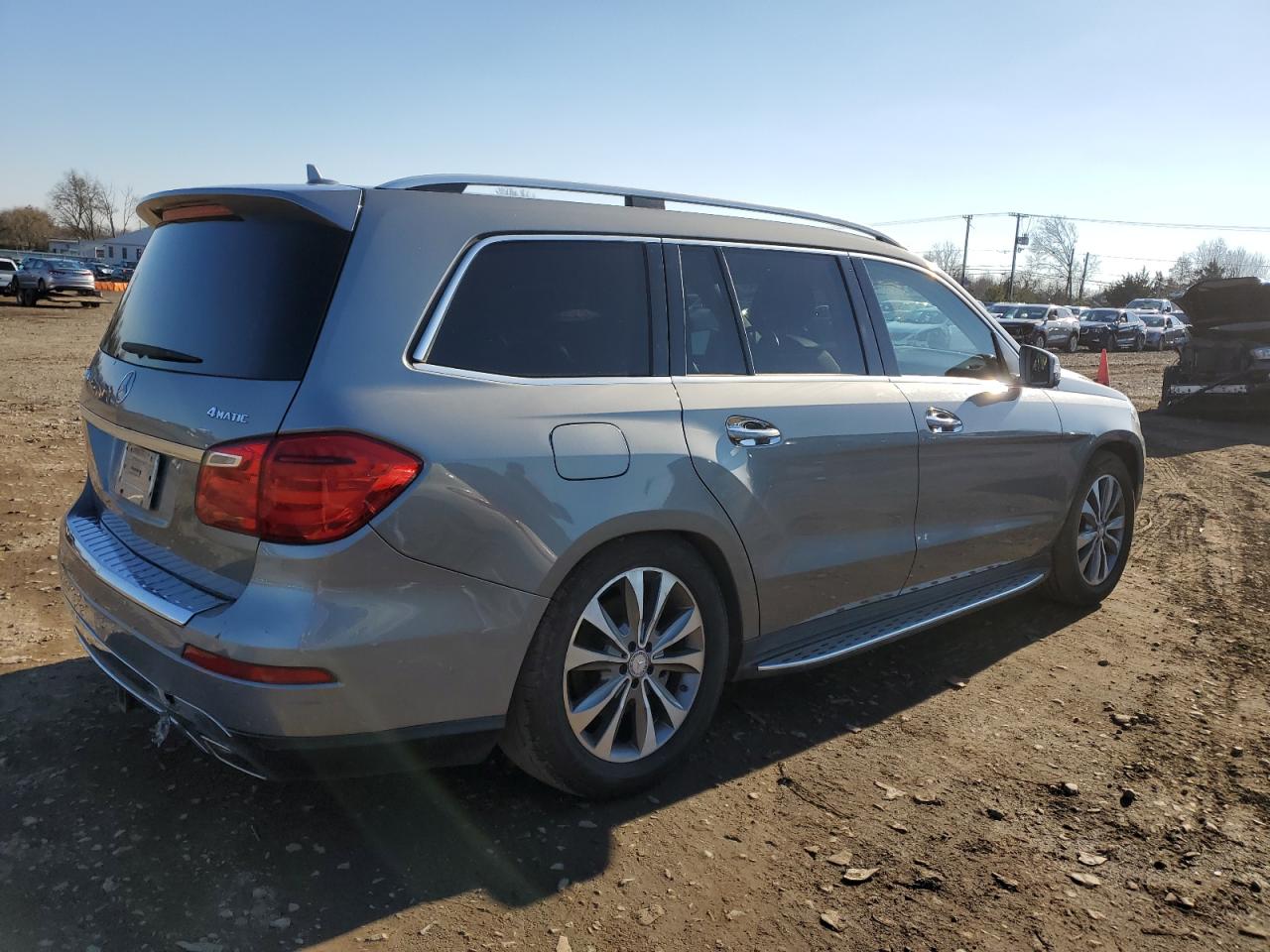 Obraz 3 z 2015 MERCEDES-BENZ GL 450 4MATIC 2015 z VIN 4JGDF6EE1FA508192