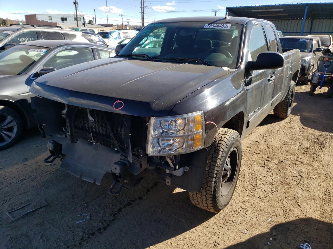 Image 1 of 2013 CHEVROLET SILVERADO K1500 LT 2013 with VIN 1GCRKSE74DZ247848