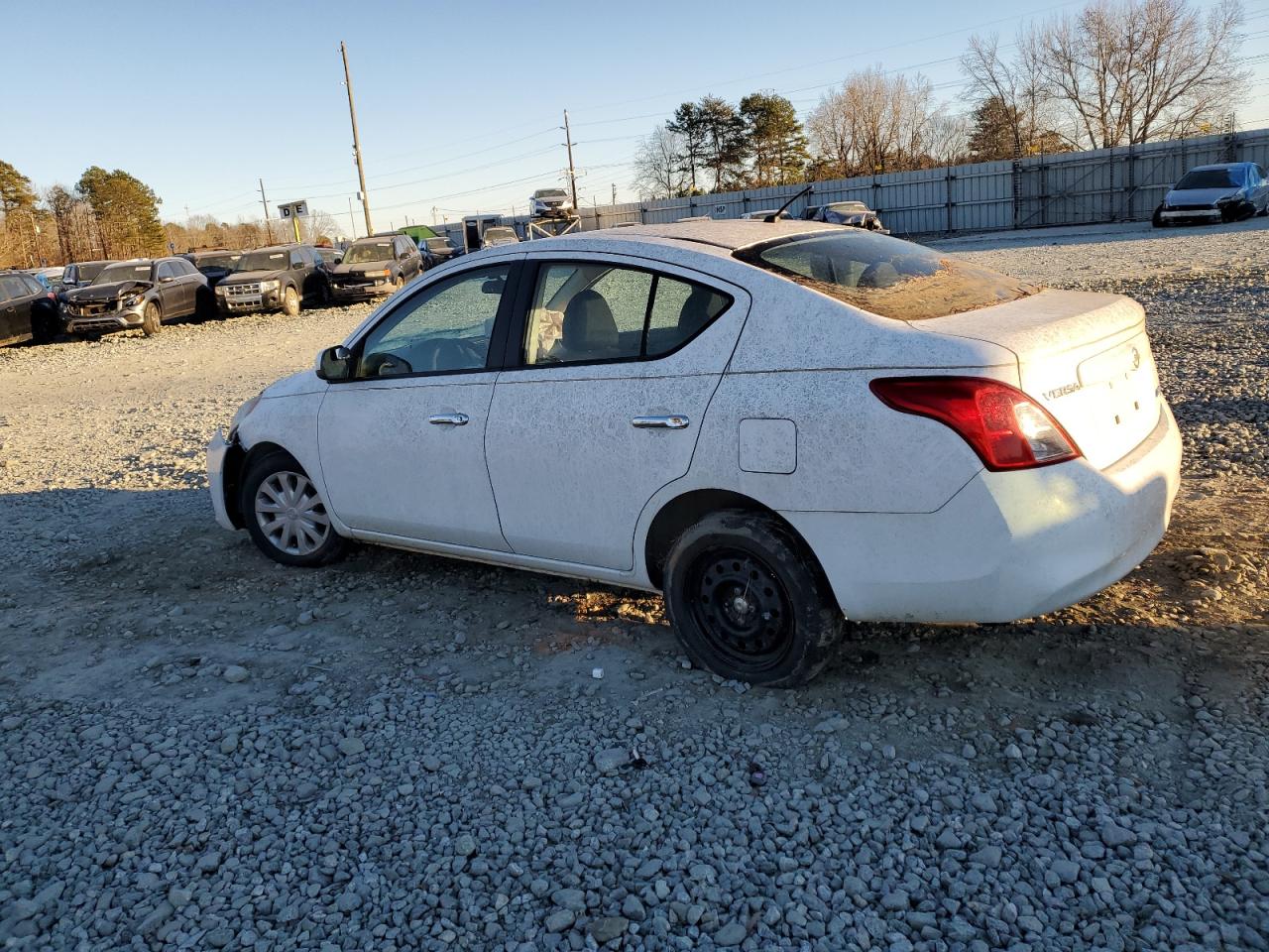 Obraz 2 z 2012 NISSAN VERSA S 2012 z VIN 3N1CN7AP7CL922049