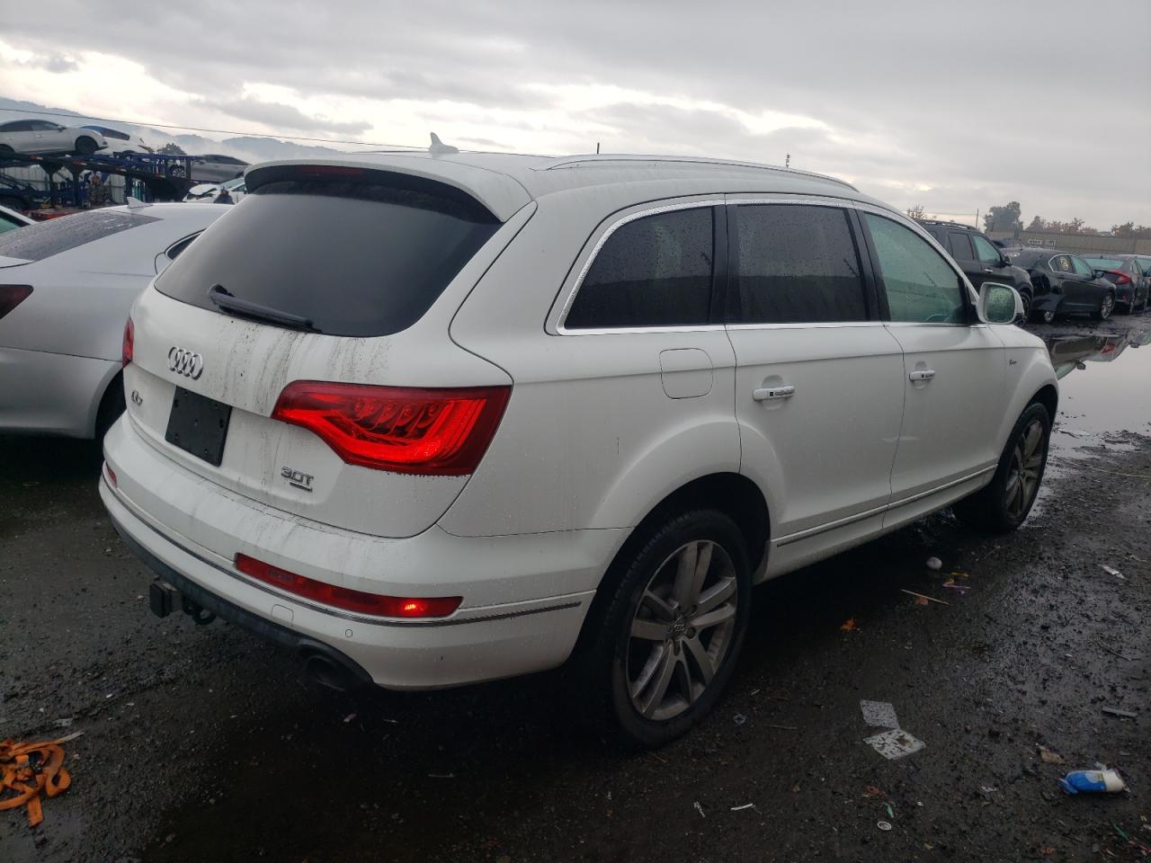 Image 3 of 2015 AUDI Q7 PREMIUM PLUS 2015 with VIN WA1LGAFE0FD028152