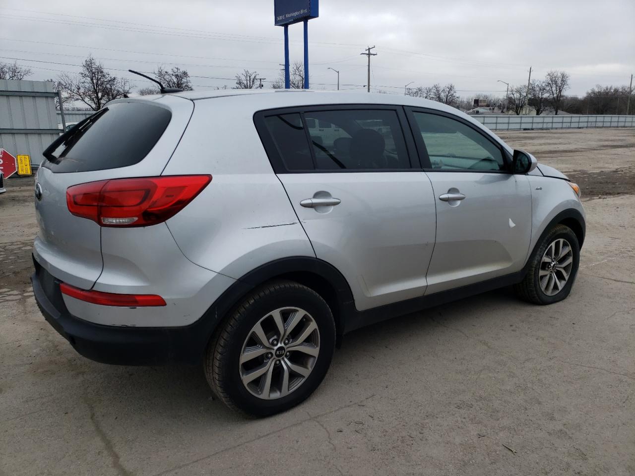 Obraz 3 z 2016 KIA SPORTAGE LX 2016 z VIN KNDPBCAC8G7844470