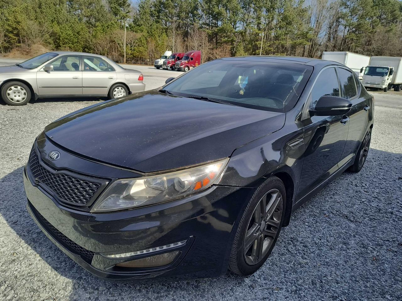 Obraz 2 z 2013 KIA OPTIMA SX 2013 z VIN 5XXGR4A66DG191037