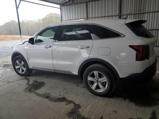 Image 2 of 2022 KIA SORENTO LX 2022 with VIN 5XYRG4LC3NG144224