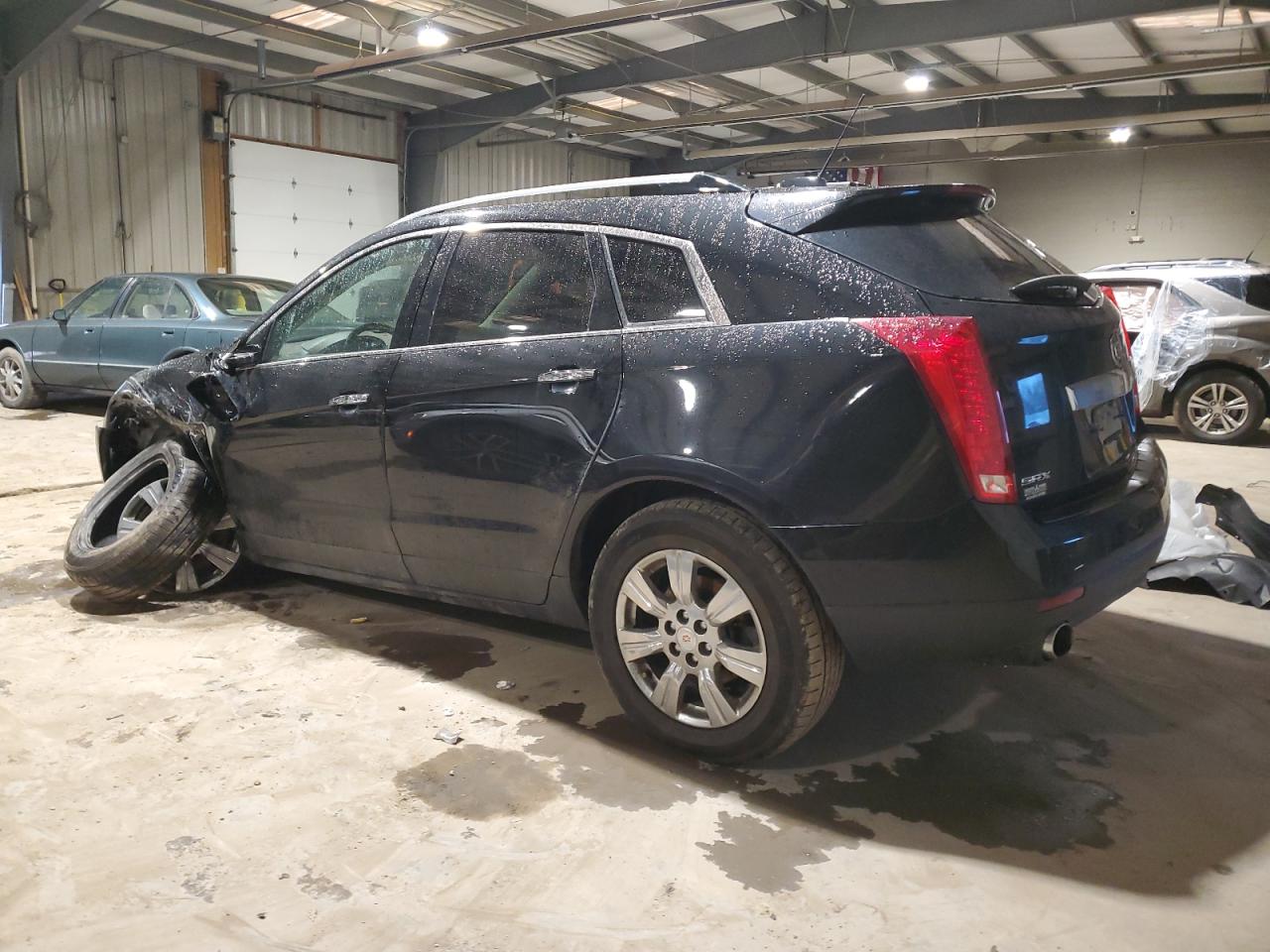 Image 2 of 2016 CADILLAC SRX LUXURY COLLECTION 2016 with VIN 3GYFNBE3XGS569137