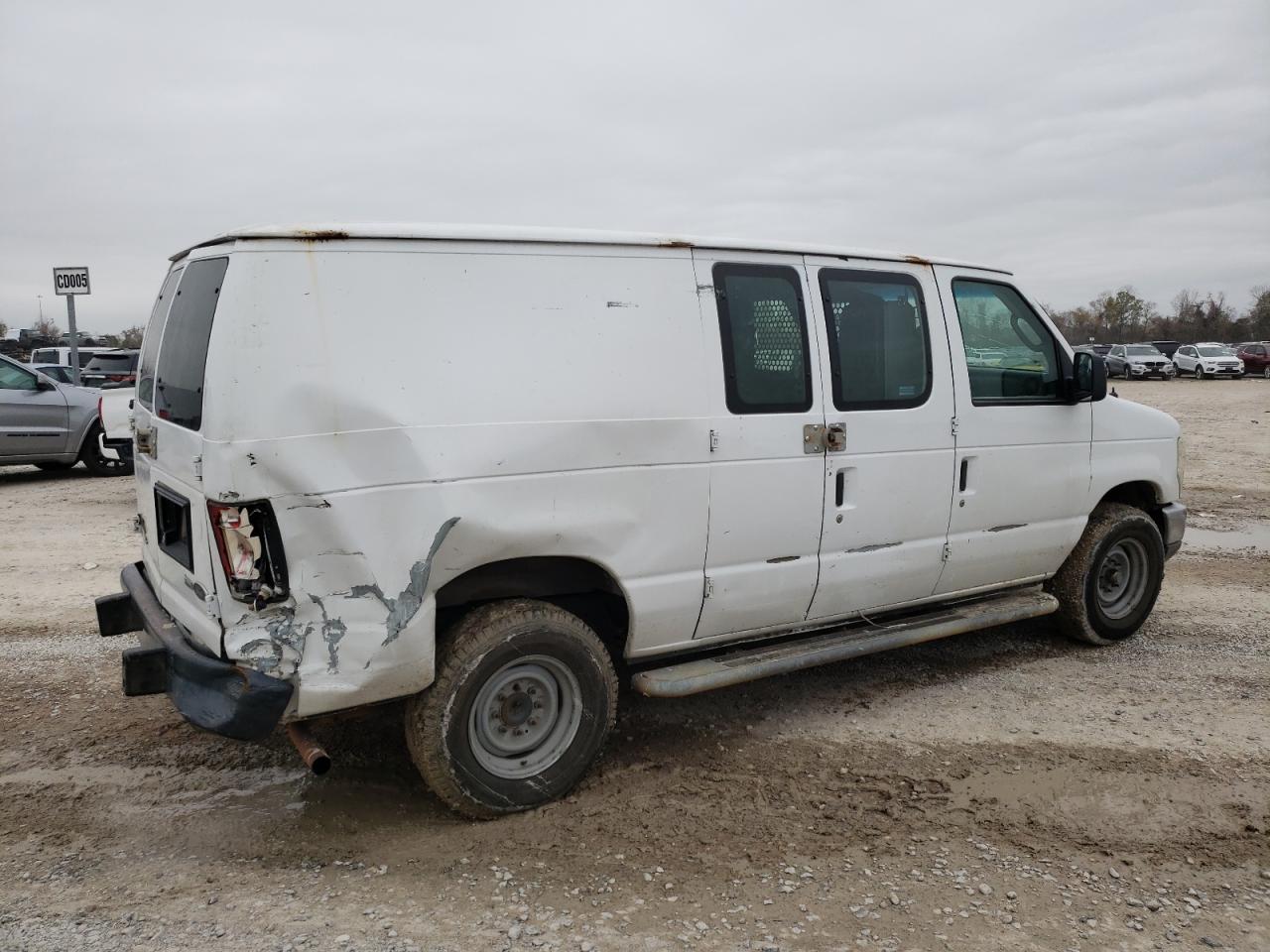 Image 3 of 2013 FORD ECONOLINE E250 VAN 2013 with VIN 1FTNE2EW7DDB16746