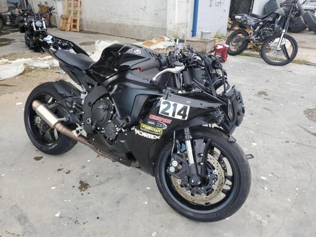 Image 1 of 2022 YAMAHA YZFR1  2022 with VIN JYARN66E7NA002663