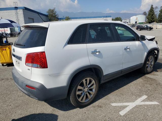 Image 3 of 2011 KIA SORENTO EX 2011 with VIN 5XYKU4A13BG018369