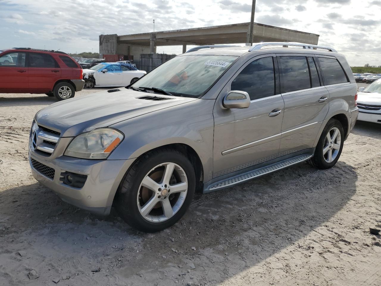 Obraz 1 z 2009 MERCEDES-BENZ GL  2009 z VIN 4JGBF25E39A497457