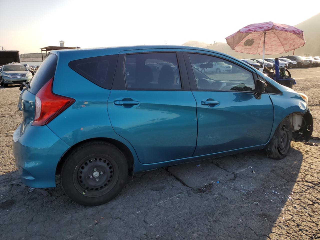 Image 3 of 2015 NISSAN VERSA NOTE S 2015 with VIN 3N1CE2CP1FL432775