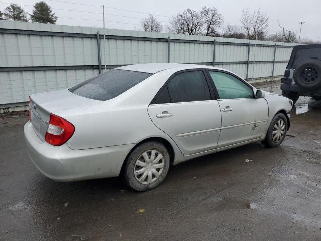 Image 3 of 2004 TOYOTA CAMRY LE 2004 with VIN 4T1BE32K74U329623