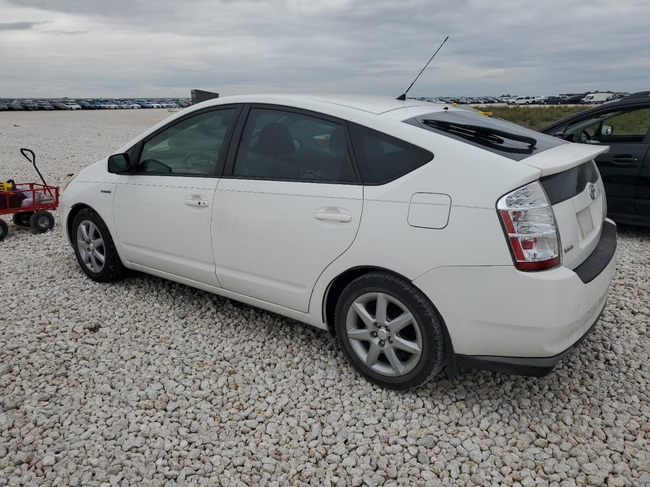 Image 2 of 2009 TOYOTA PRIUS  2009 with VIN JTDKB20U097864066