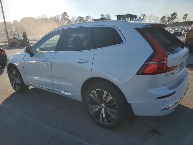 Image 2 of 2022 VOLVO XC60 B5 INSCRIPTION 2022 with VIN YV4L12DL2N1007864