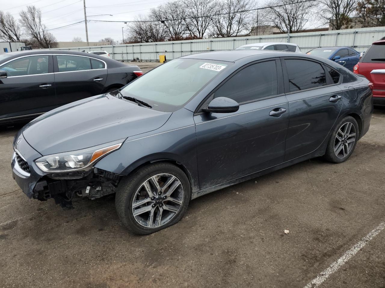 Изображение 1 2019 KIA FORTE GT LINE 2019 с VIN 3KPF34ADXKE072716