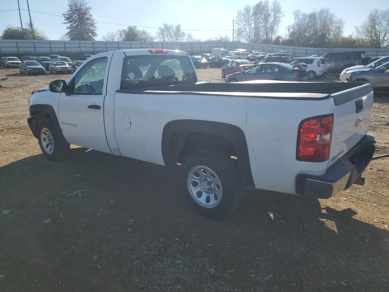 Image 2 of 2008 CHEVROLET SILVERADO C1500 2008 with VIN 1GCEC14X58Z169948