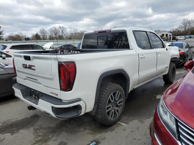 Obraz 3 z 2022 GMC SIERRA K1500 AT4 2022 z VIN 1GTUUEET3NZ616817