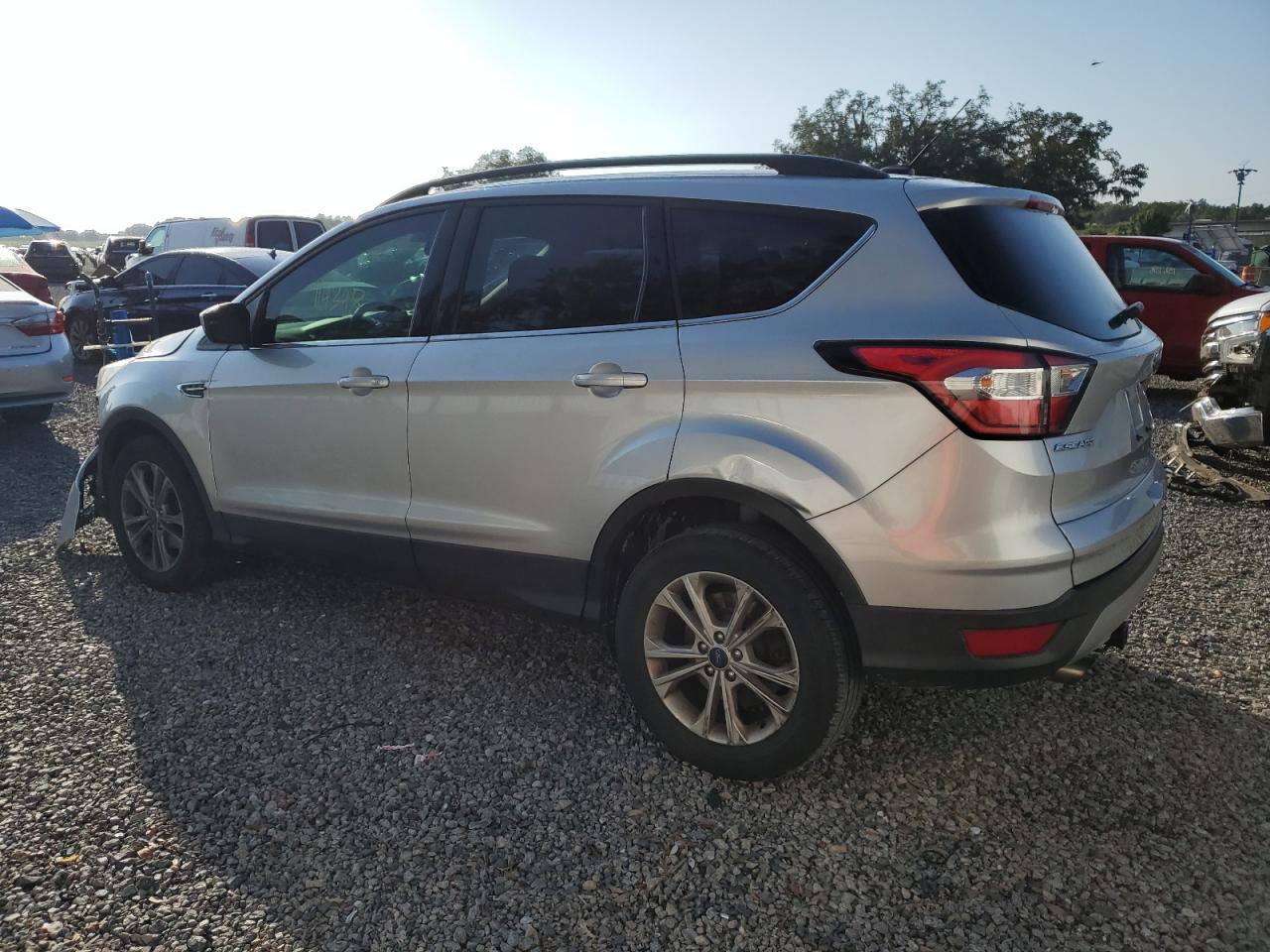 Image 2 of 2018 FORD ESCAPE SE 2018 with VIN 1FMCU0GD0JUA87088