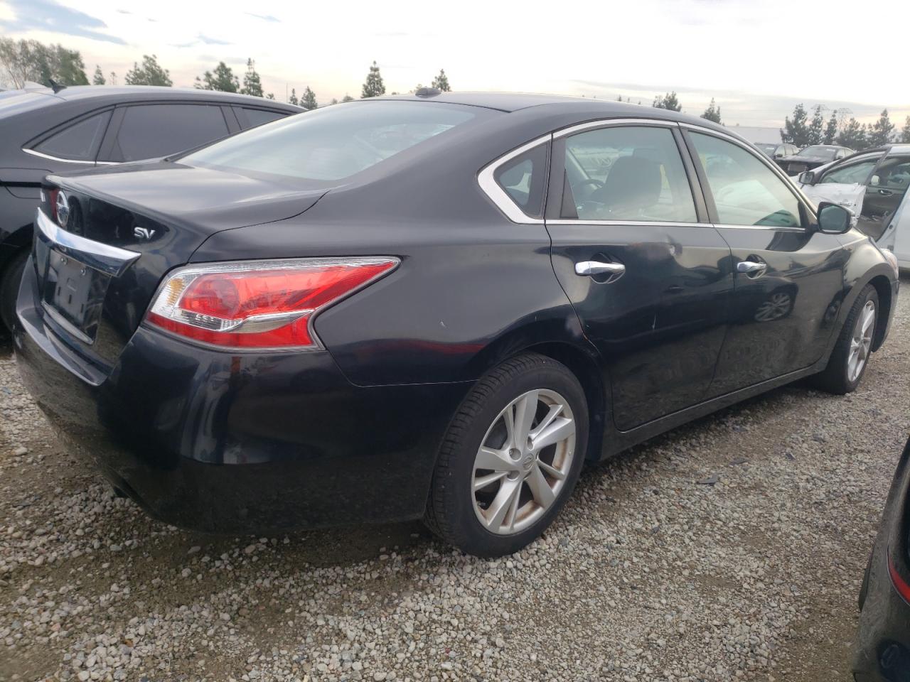 Image 3 of 2015 NISSAN ALTIMA 2.5 2015 with VIN 1N4AL3AP2FC265802