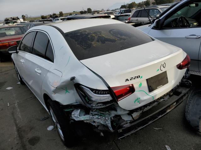 Image 2 of 2019 MERCEDES-BENZ A 220 2019 with VIN WDD3G4EB0KW026369