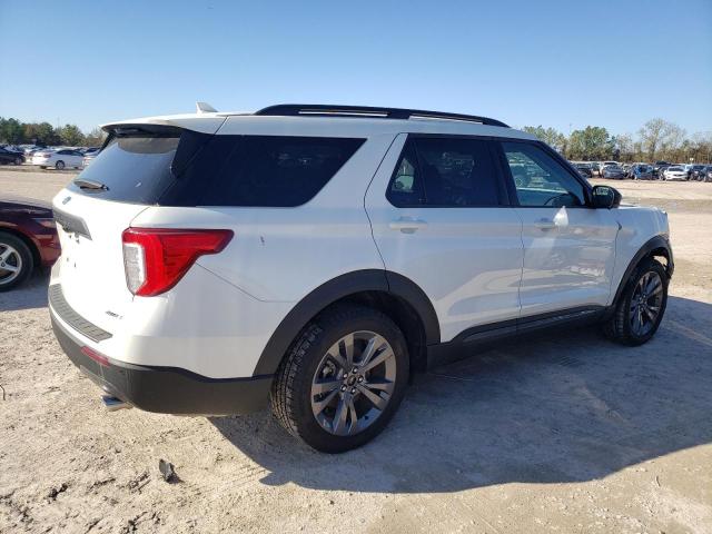 Obraz 3 z 2021 FORD EXPLORER XLT 2021 z VIN 1FMSK8DH8MGA21012