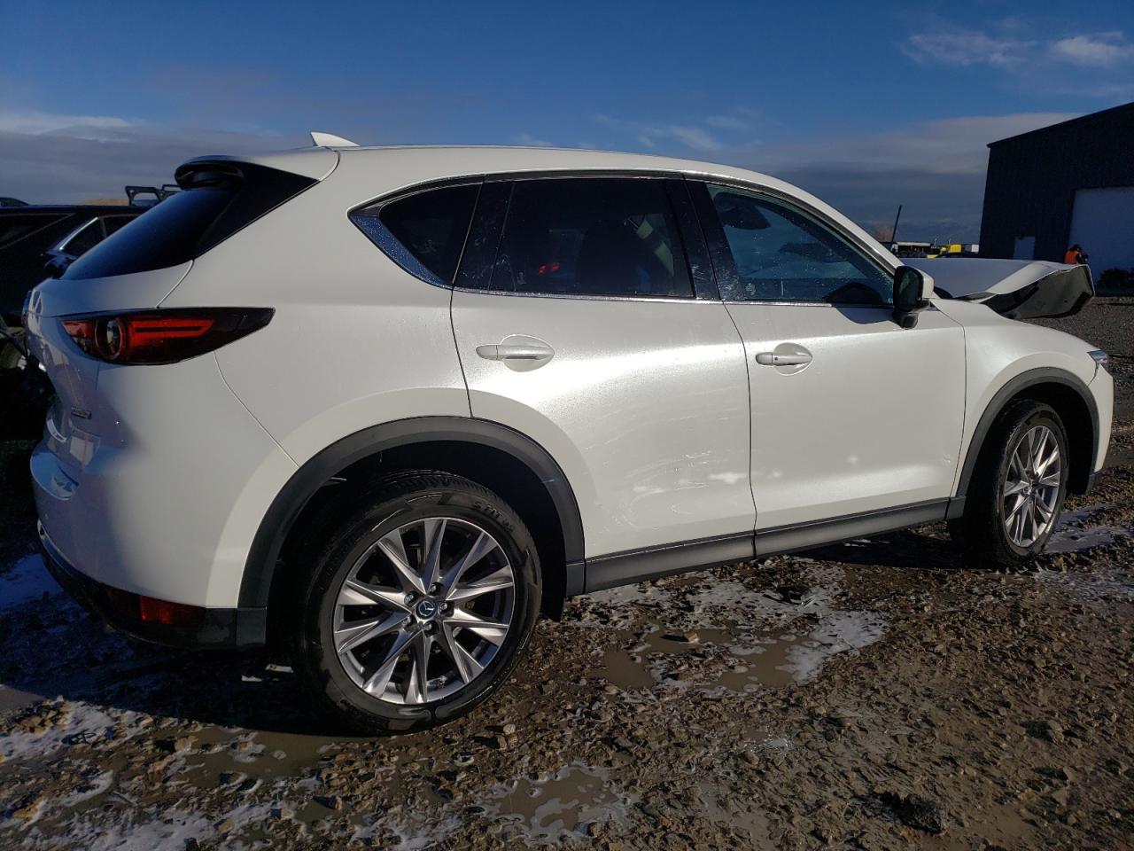 Obraz 3 z 2019 MAZDA CX-5 GRAND TOURING 2019 z VIN JM3KFBDM6K0630423