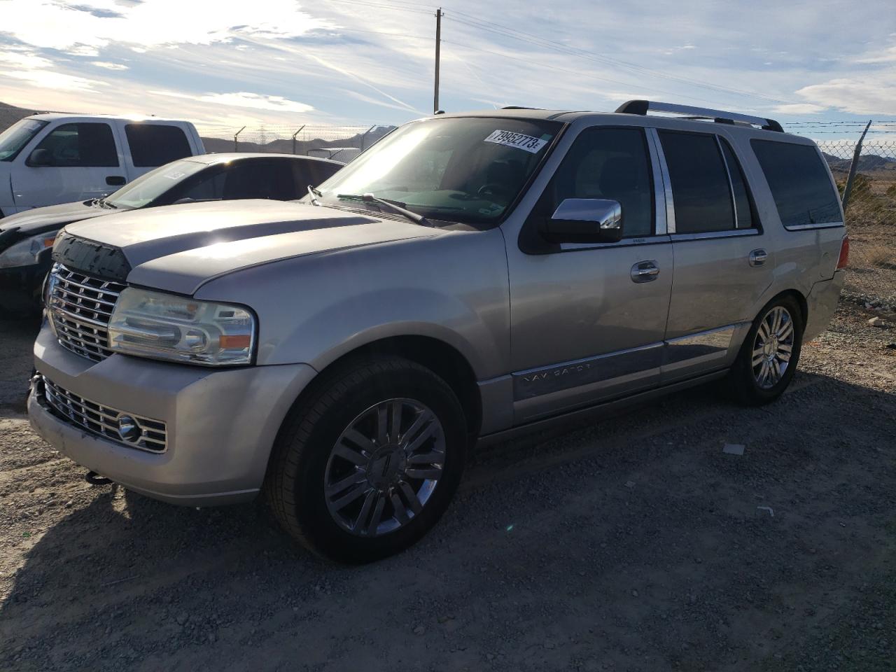 Image 1 of 2007 LINCOLN NAVIGATOR  2007 with VIN 5LMFU285X7LJ12798