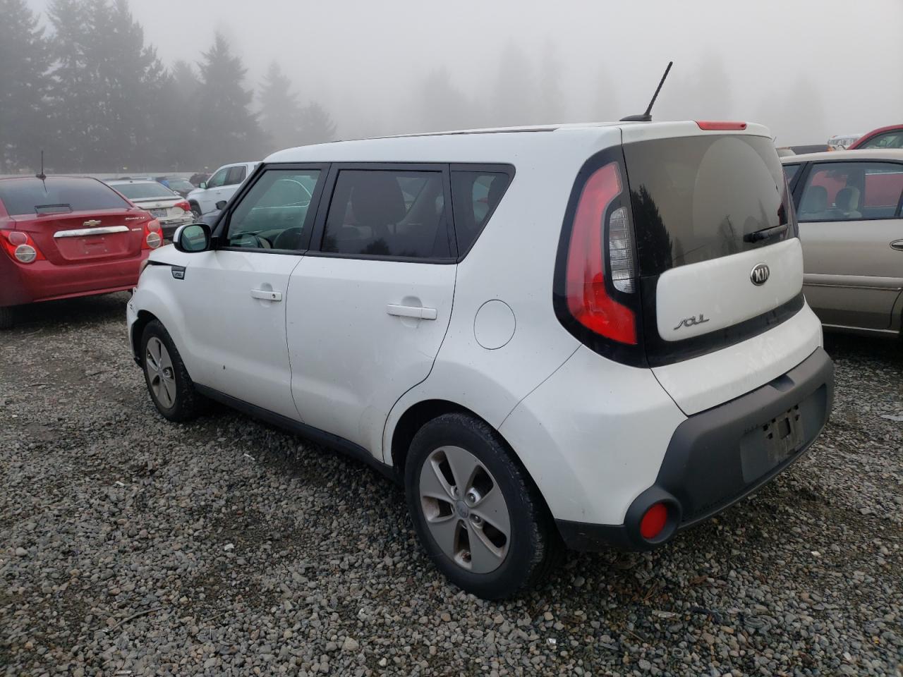 Obraz 2 z 2016 KIA SOUL  2016 z VIN KNDJN2A21G7357383