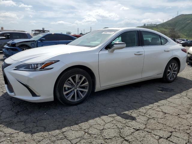 Изображение 2021 LEXUS ES 300H BASE 2021