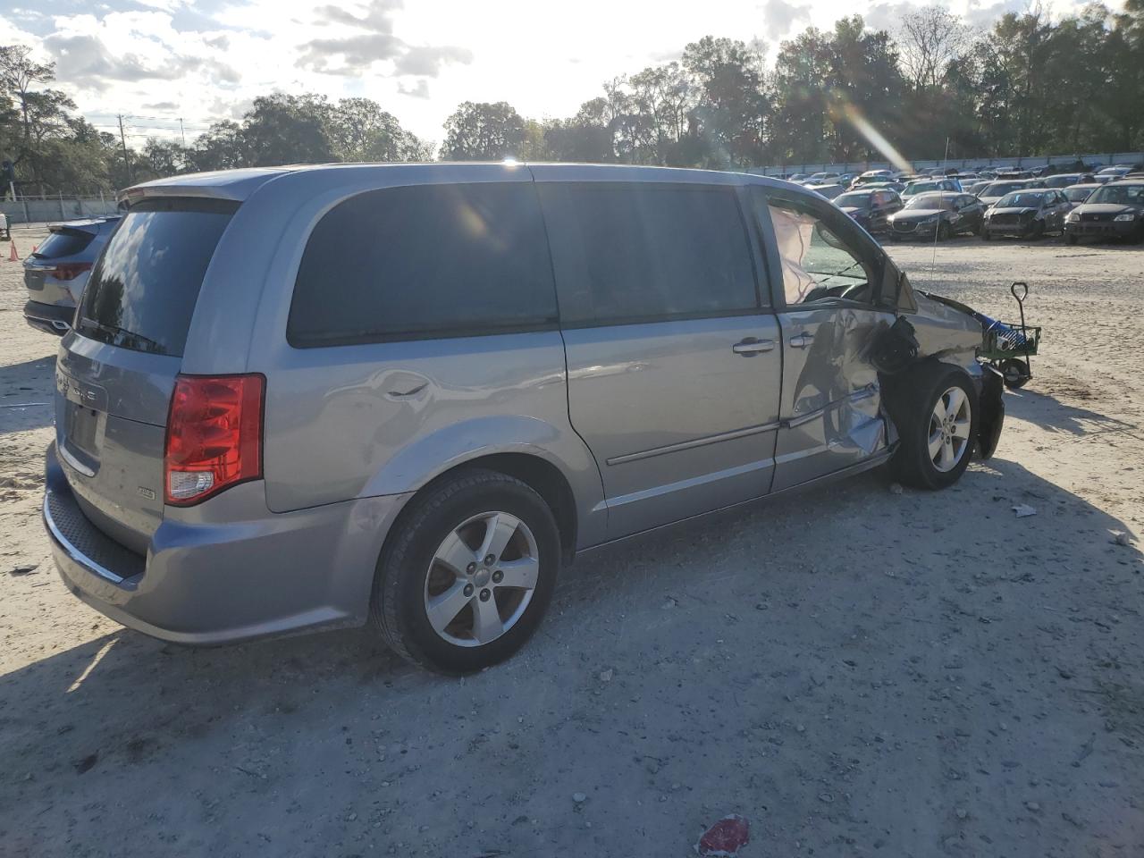 Изображение 3 2013 DODGE GRAND CARAVAN SE 2013 с VIN 2C4RDGBG0DR702782