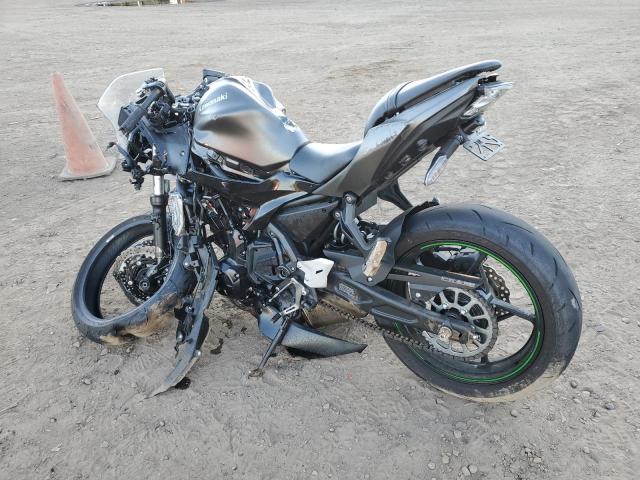Image 3 of 2024 KAWASAKI EX650 R 2024 with VIN ML5EXER14RDAB5108