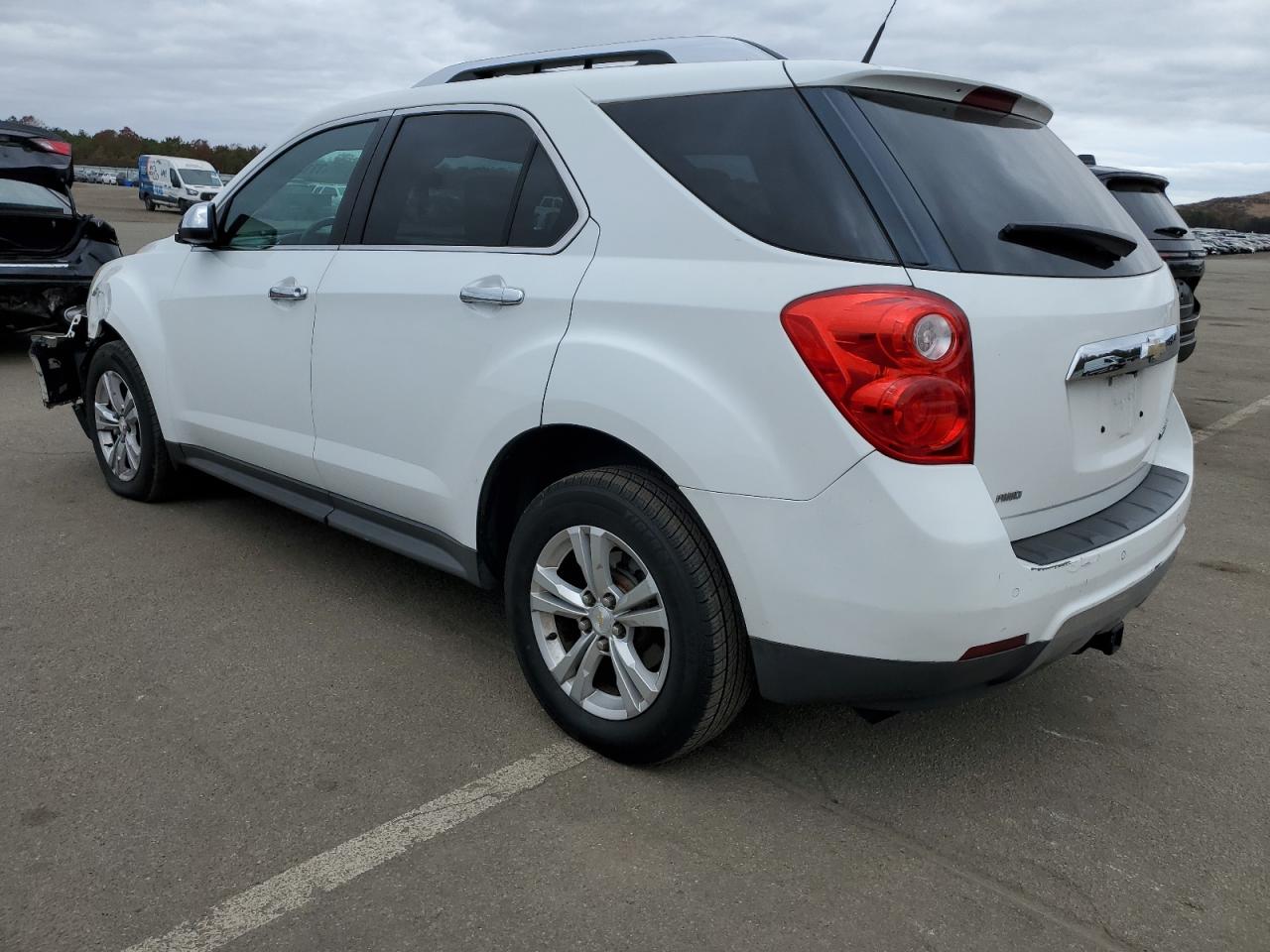 Image 2 of 2013 CHEVROLET EQUINOX LTZ 2013 with VIN 2GNFLGEKXD6315199