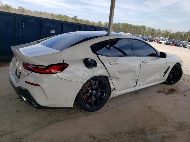 Изображение 3 2022 BMW 840XI  2022 с VIN WBAGV4C03NCH18361