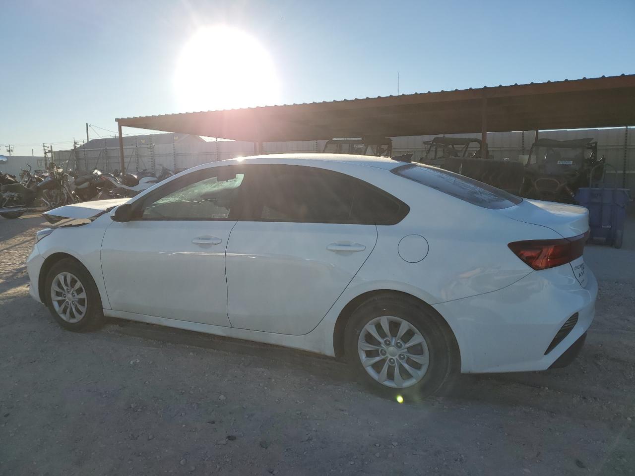 Image 2 of 2022 KIA FORTE FE 2022 with VIN 3KPF24AD5NE430215